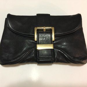 MICHAEL KORS LEATHER CLUTCH